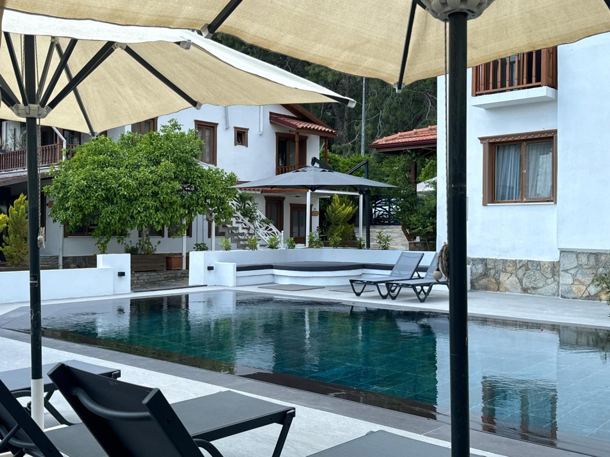 Tomsan Suites & Villas Akyaka 아키아카 외부 사진
