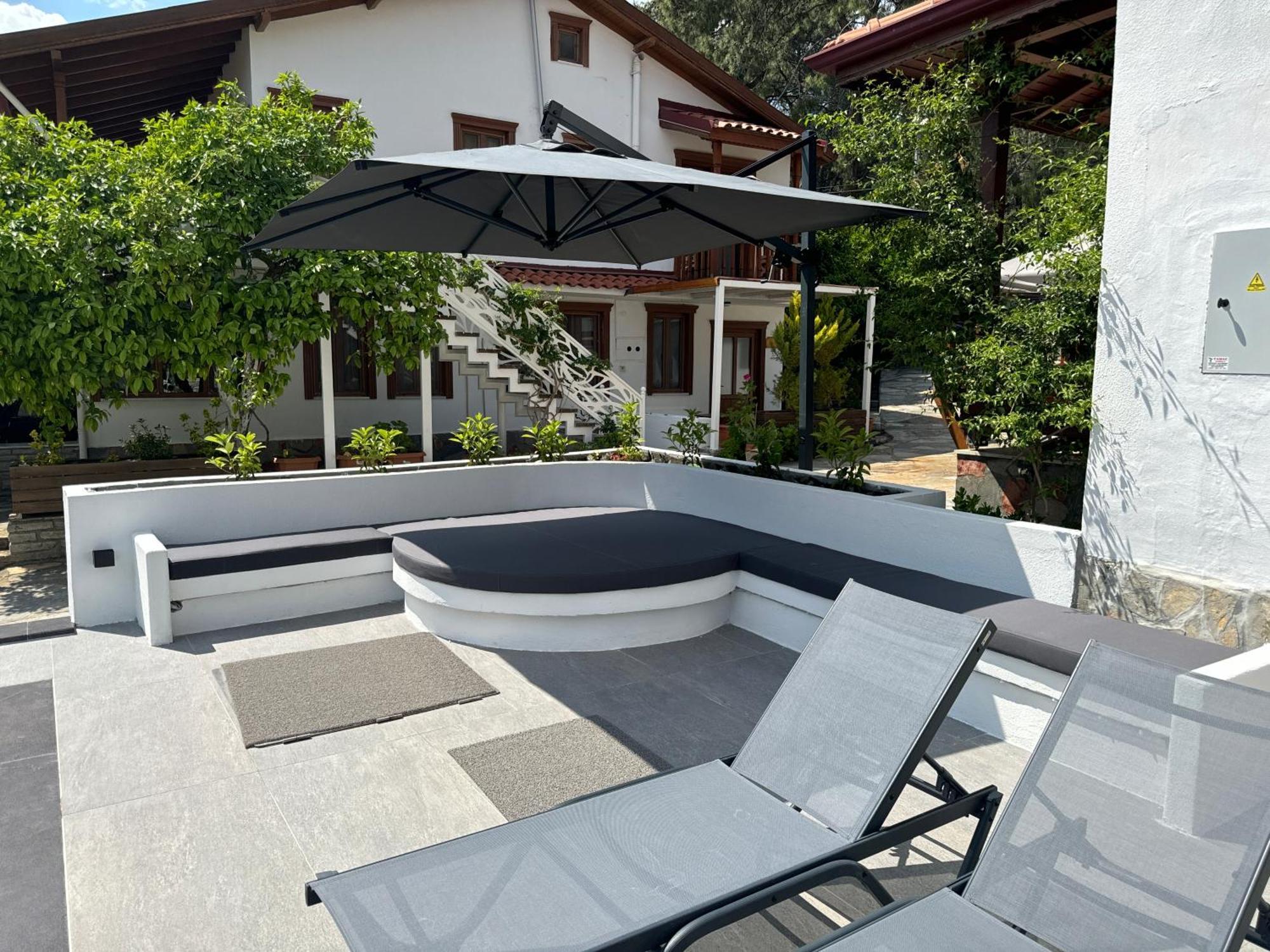 Tomsan Suites & Villas Akyaka 아키아카 외부 사진