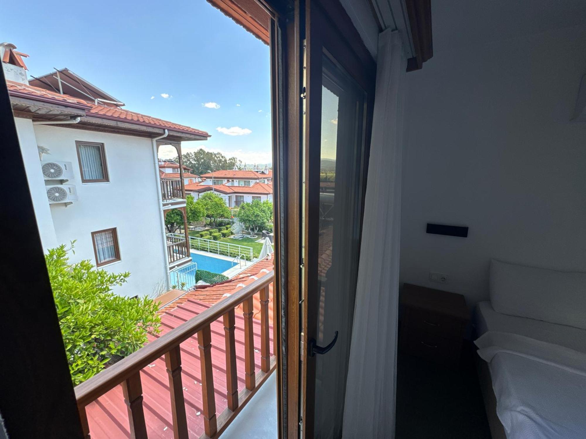 Tomsan Suites & Villas Akyaka 아키아카 외부 사진